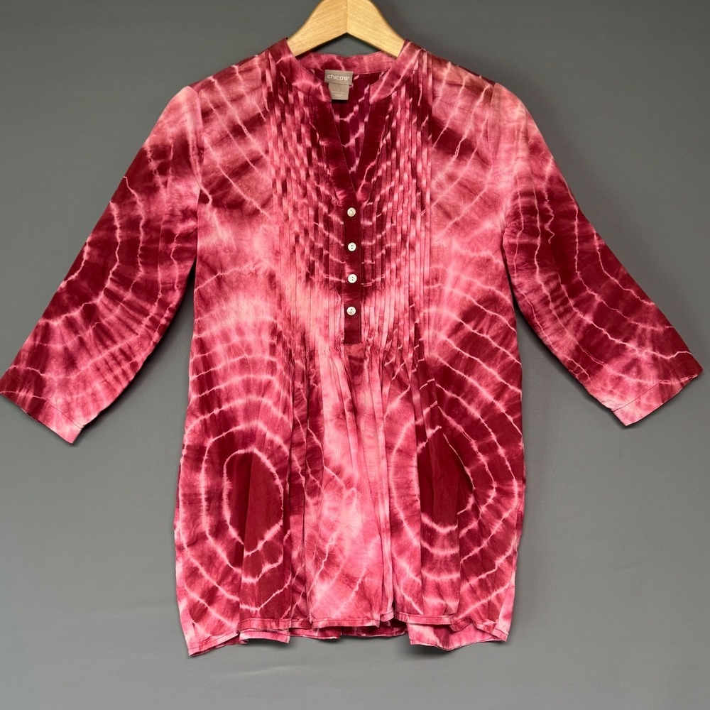 Chicos Womens Tie Dye Pintuck Tunic Top Pink Burgundy Cotton Size 1 Medium 8 10